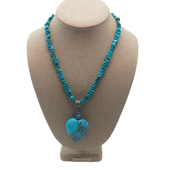 Jewelry - Vintage DTR Jay King Womens Turquoise Beaded Necklace Heart Shaped Pendant